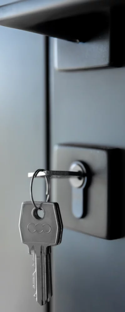 Image d'une porte fermée à clé a Montreuil sur Mer